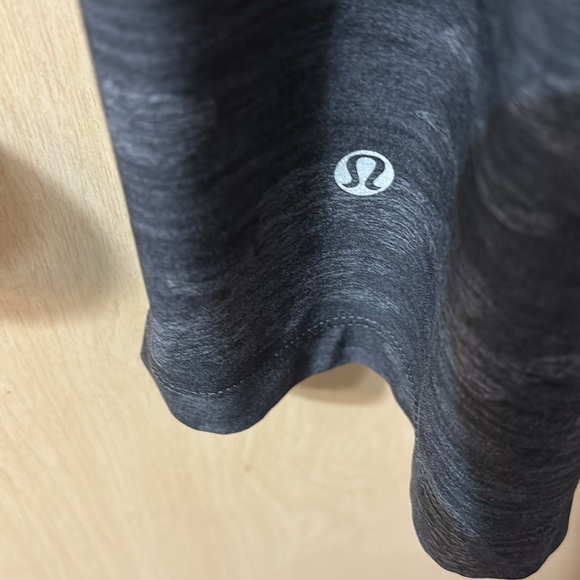 Lululemon Men’s Athletic Shorts, Size Large - Picture 2 of 5